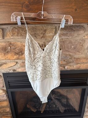 Express Cream Lace Bodysuit Chemise